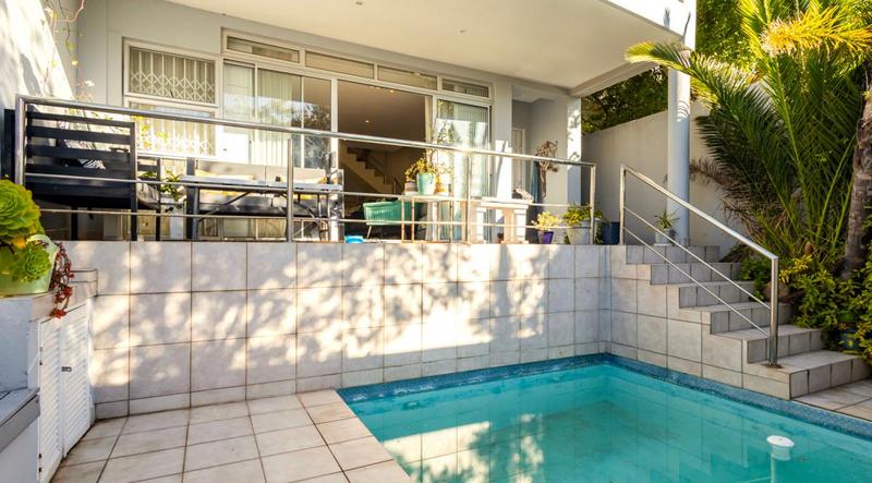 3 Bedroom Property for Sale in Camps Bay Western Cape